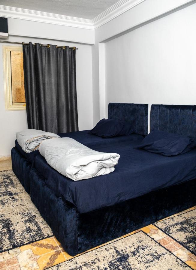 Three Golden Pyramids Bed & Breakfast Cairo Exterior photo